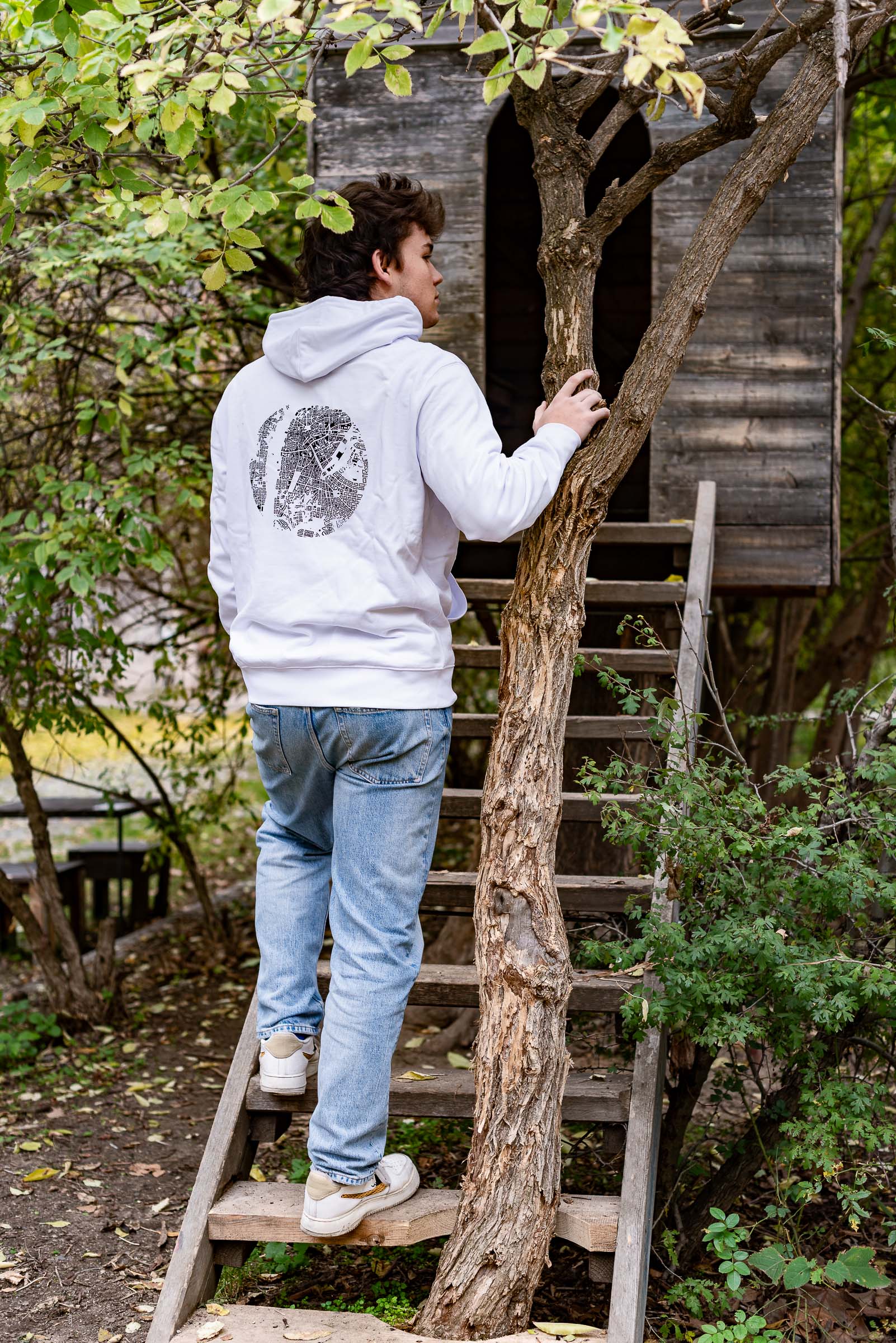 Unisex mikina edice Švarcplán Prahy, bílá - Obrázek 12