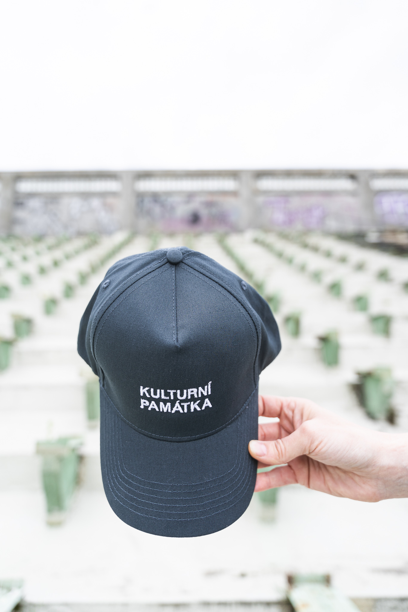 čepice z edice Open House Praha 2026 kulturní památka
